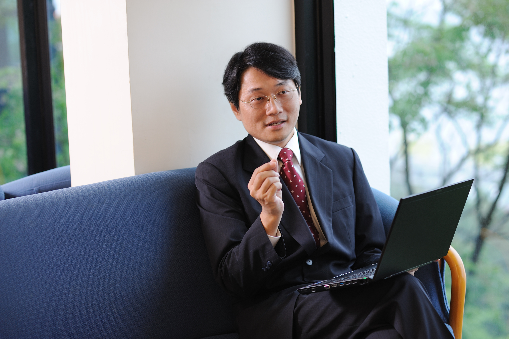 Dissertation vs thesis picture